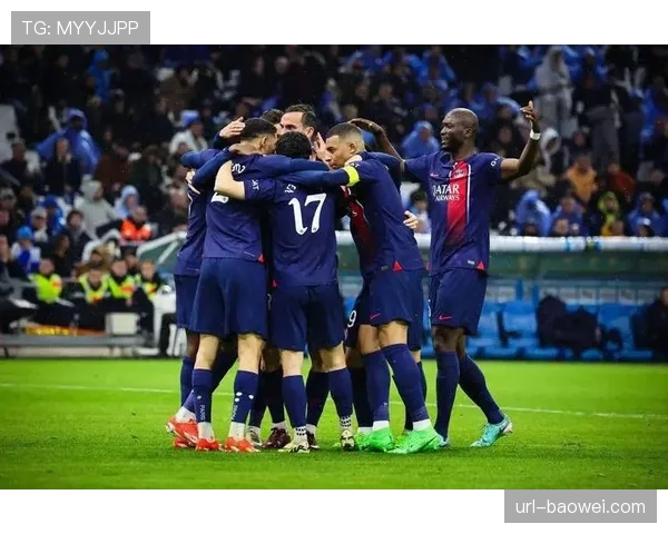 积分榜更新：巴黎圣日耳曼27轮63分领跑，朗斯28轮59分紧追不舍